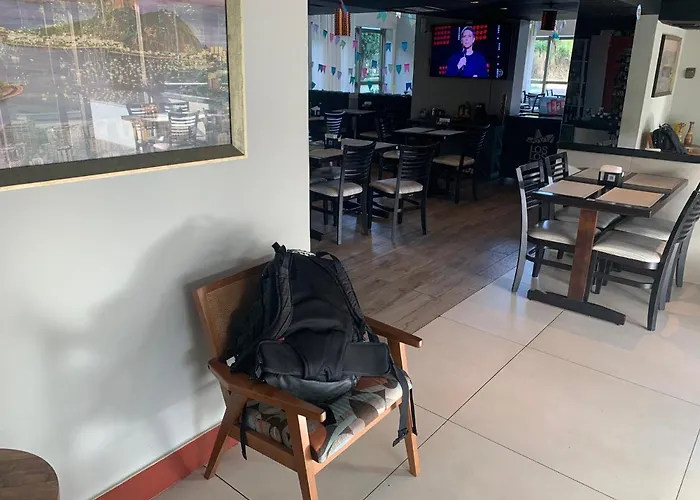 Lindo Flat Na Barra Da Tijuca Com Vista Para O Mar Rio de Janeiro